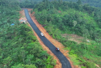 Rudy Susmanto Tancap Gas, 516 Kilometer Jalan Dibangun dalam Setahun untuk Perkuat Ekonomi Bogor.