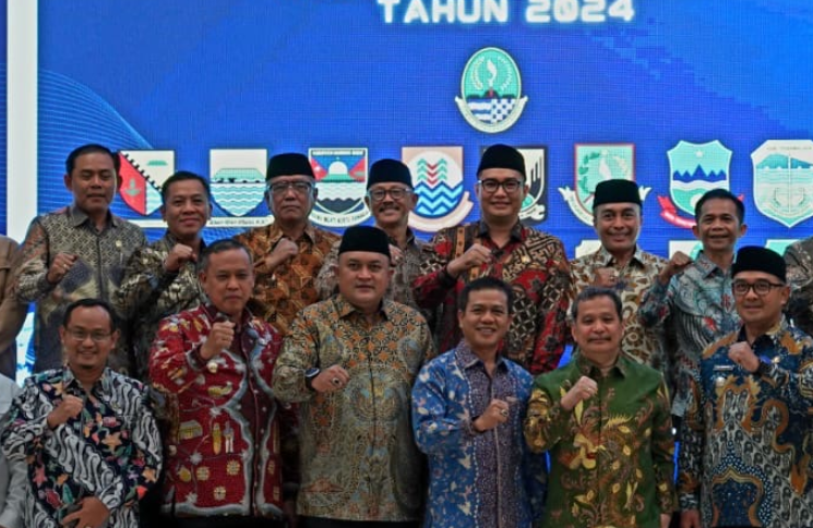 Integritas Menguat, Inovasi Melaju: Kepemimpinan Rudy Susmanto – Ade Ruhandi Perkokoh Reformasi Birokrasi Kabupaten Bogor.
