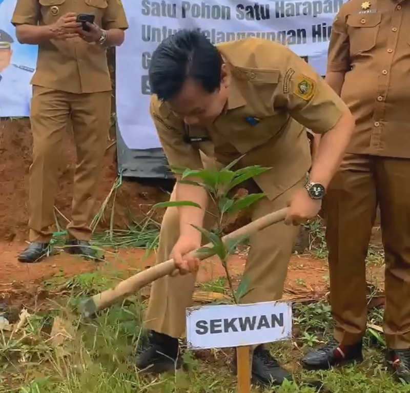 Kecamatan Kemang Tanam Harapan, Wujudkan Satu Kecamatan Satu Hutan Kota.