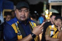 Tak Tunggu Pagi, Rudy Susmanto Cek Langsung Tambal Jalan Berlubang di Parung–Kemang.