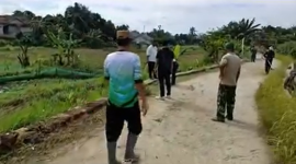 Pemdes Parakanjaya Bergerak Cepat, Sungai Ciracas dan Setu Salabenda Dibersihkan Serentak.