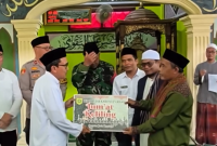Dukung Sarana Ibadah, Bupati Bogor Salurkan Rp100 Juta ke Masjid Al-Ijtihad.