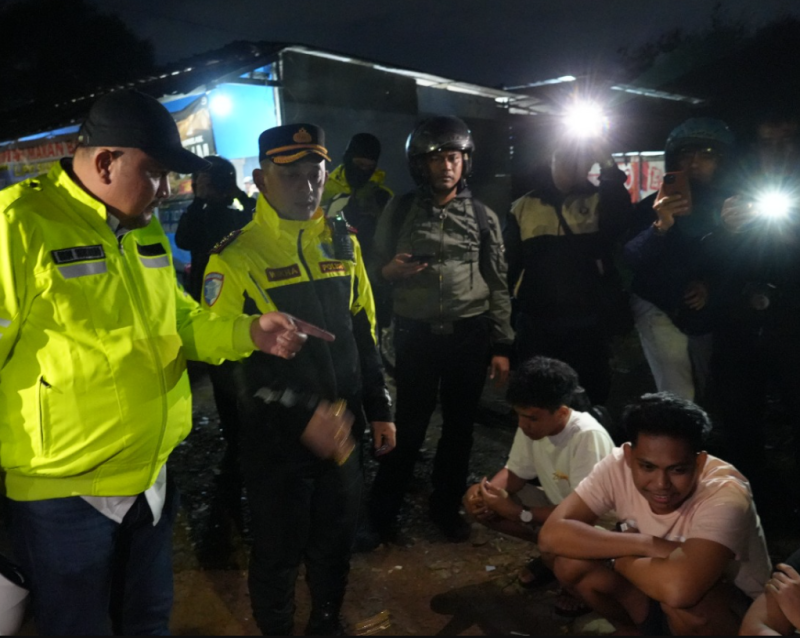 Forkopimda Kabupaten Bogor Gencarkan Patroli Ramadan, 124 Botol Miras Diamankan.
