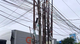 Bupati Bogor Rudy Susmanto Minta Kabel Semrawut di Jalan Bomang Ditata.