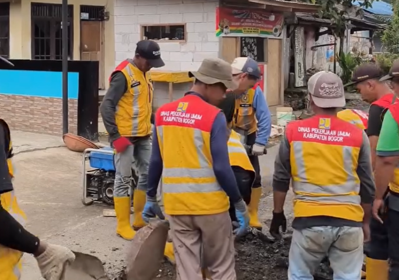 Pastikan Kelancaran Arus Mudik, Jalan Leuwiliang–Kampung Sawah Dikebut Perbaikannya.