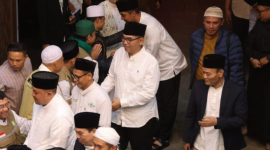 Rudy Susmanto I’tikaf dan Tahajud Bersama Warga, Doakan Keberkahan untuk Kabupaten Bogor.