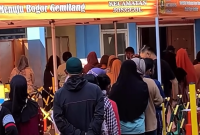 Gerakan Pangan Murah di Jonggol Ramai Disambut Warga, Bantu Penuhi Kebutuhan Pokok Selama Ramadhan.