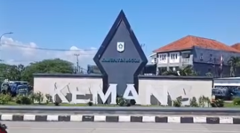 Penataan Tugu Kecamatan Kemang Bikin Kawasan Jalan Salabenda Kian Menarik.