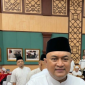 Stadion Pakansari Jadi Pusat Lebaran, Bupati Bogor Rangkul Anak Yatim dalam Kebahagiaan Idulfitri.