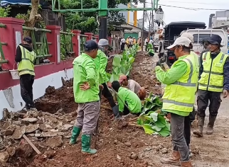 Eks PKL Pasar Parung Disulap Jadi Ruang Hijau yang Lebih Tertata.