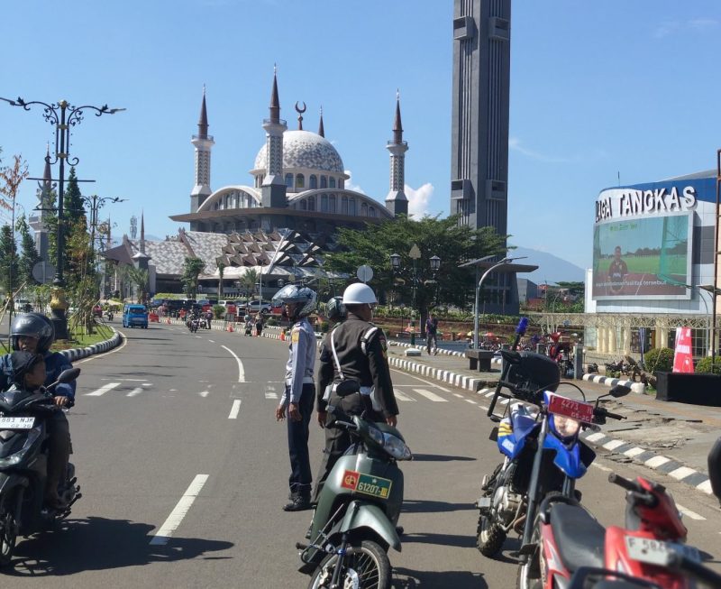 Penataan Parkir Pakansari Kian Ketat, Pemkab Bogor Wujudkan Ruang Publik Lebih Tertib. 