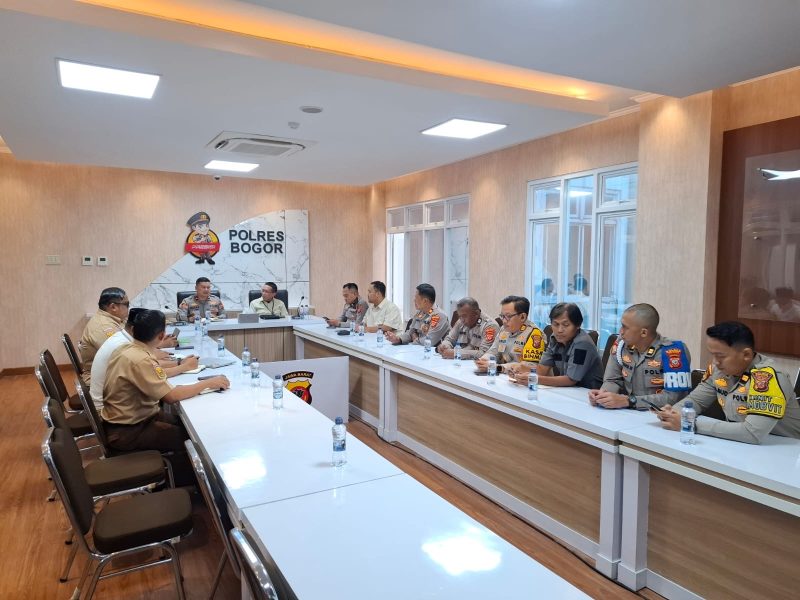Serius Berantas Pungli, Pemkab Bogor dan Polres Bentuk Tim Terpadu. 