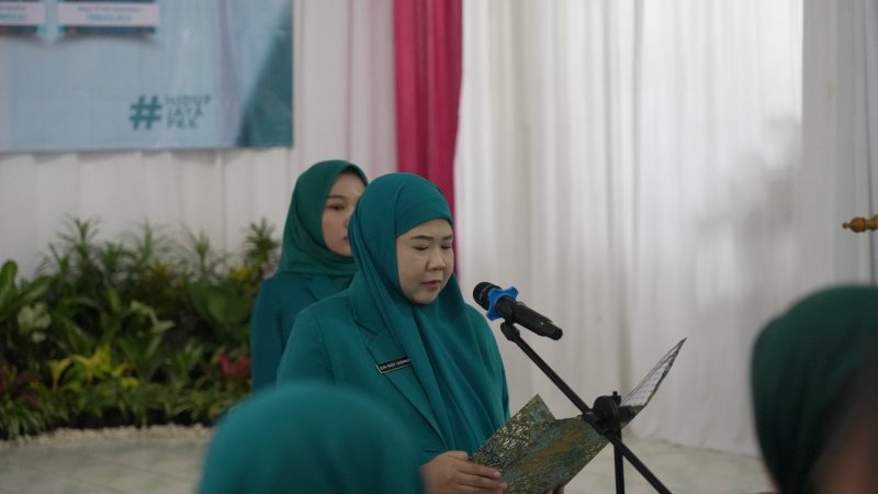 Pelantikan Ketua PKK Kecamatan, Eva Rudy Susmanto Tekankan Pengabdian Ikhlas untuk Masyarakat. 