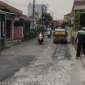 Instruksi Rudy Susmanto, DPU Benahi Jalan Cikampak–Gunung Bunder yang Rusak.