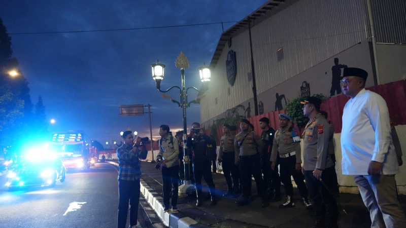 Semangat May Day 2026, Bupati Bogor Lepas 115 Bus Buruh Menuju Monas.