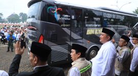 Bupati Bogor Resmi Berangkatkan 335 Jamaah Haji Kloter 24 ke Tanah Suci.