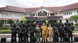 Tinjau Latihan Kopassus, Rudy Susmanto Tegaskan Pentingnya Soliditas untuk Kabupaten Bogor. 