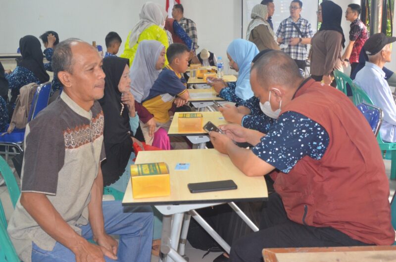 Digitalisasi Bansos di Kabupaten Bogor Jadi Langkah Nyata Wujudkan Penyaluran Bantuan yang Lebih Tepat Sasaran.