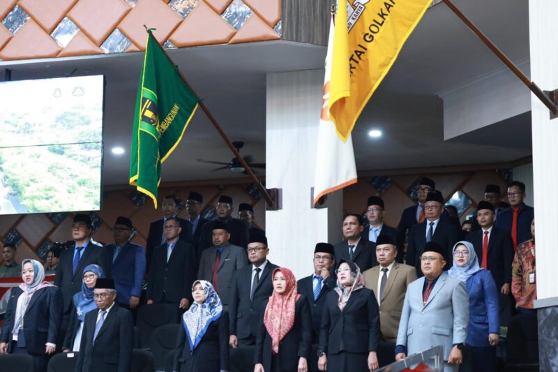 Raperda Pertanggungjawaban APBD 2025 Disampaikan ke DPRD, Pemkab Bogor Catat Realisasi Pendapatan Rp11,72 Triliun.