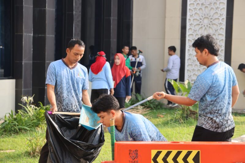 Sekda Ajat Pimpin Korvei Massal, Pemkab Bogor Perkuat Budaya Gotong Royong Jaga Fasilitas Publik.