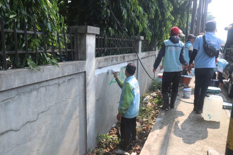 Pemkab Bogor Bergerak Serentak Percantik Jalur Jakarta–Bogor, Wujudkan Lingkungan Bersih dan Nyaman.