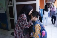 WFA Bukan Sekadar Kerja Fleksibel, ASN Pemkab Bogor Dampingi Anak Jalani MPLS.