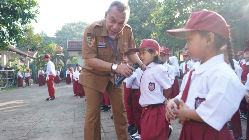 Pemkab Bogor Perkuat Kualitas Pendidikan Lewat Program Kami Mendengar di Babakan Madang.