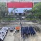 Bendera Merah Putih Raksasa Berkibar di Stadion Pakansari, Kobarkan Semangat Kemerdekaan.