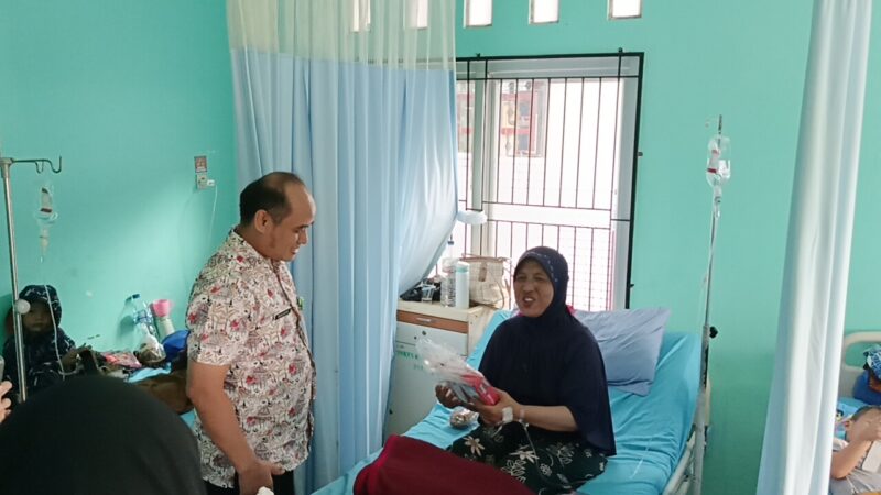 Pemkab Bogor Pastikan Pasien Dugaan Keracunan Dramaga Tetap Dipantau hingga Pulih.